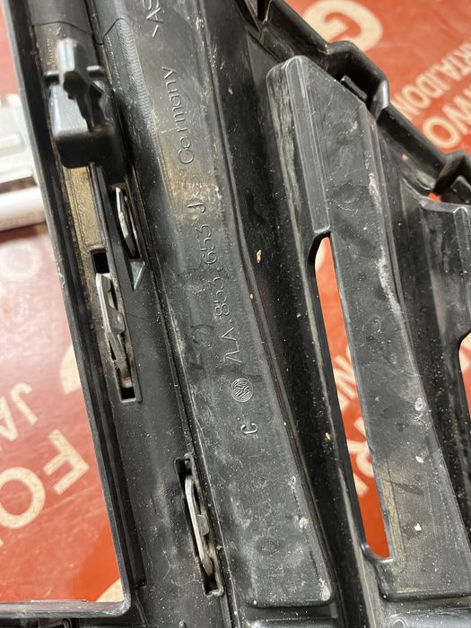 3 броя решетка VW T6.1 2020г