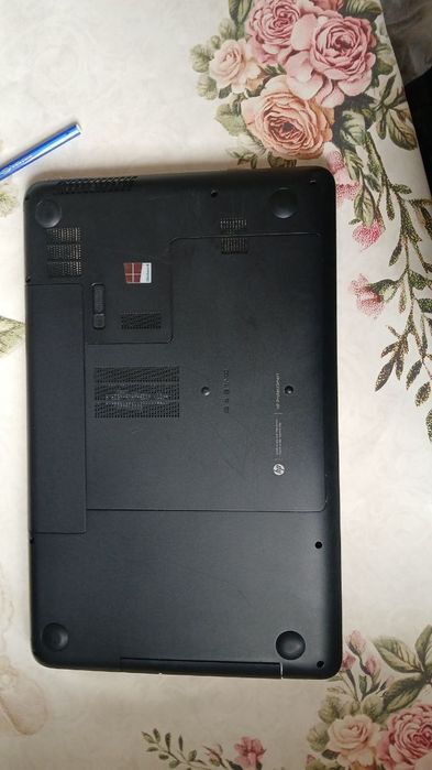 Noutbuk HP Pavillion