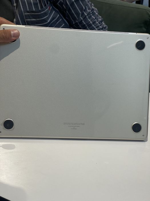 macbook air m4 16 512