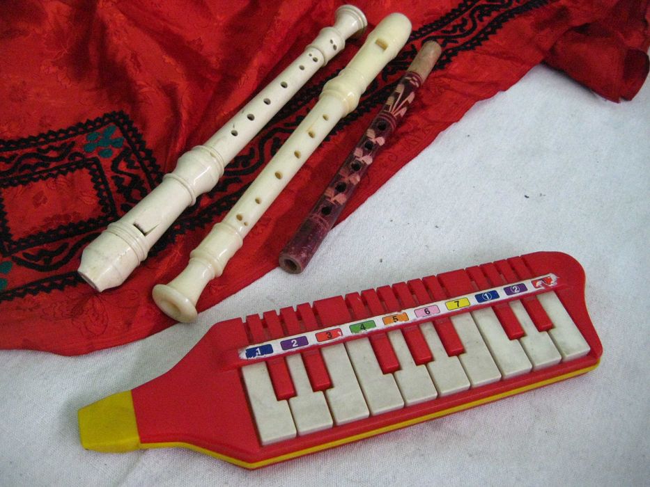 Дудки бакелитовые Флейты  и одна деревянная старинная СССР