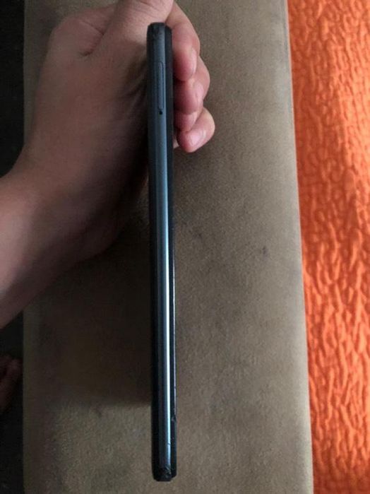 Vânzarea unui tilefon redmi 10 64gb original
