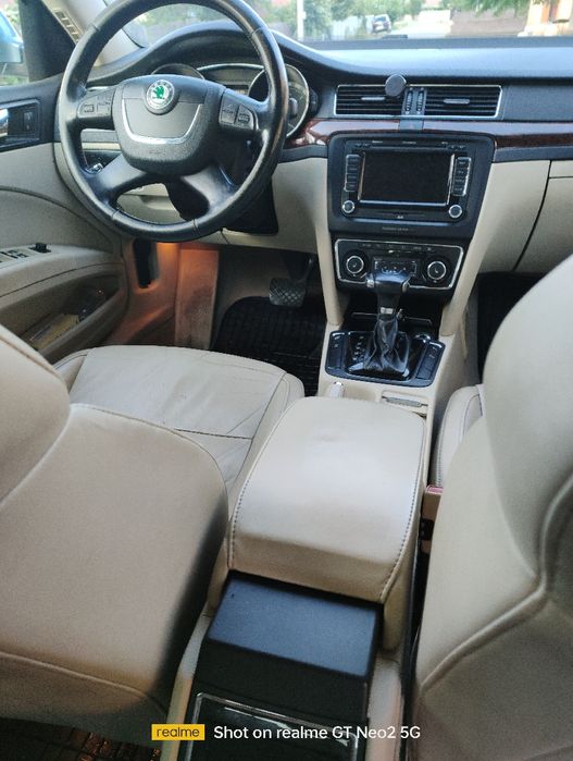 Skoda superb 2.0 TDI DSG 2009