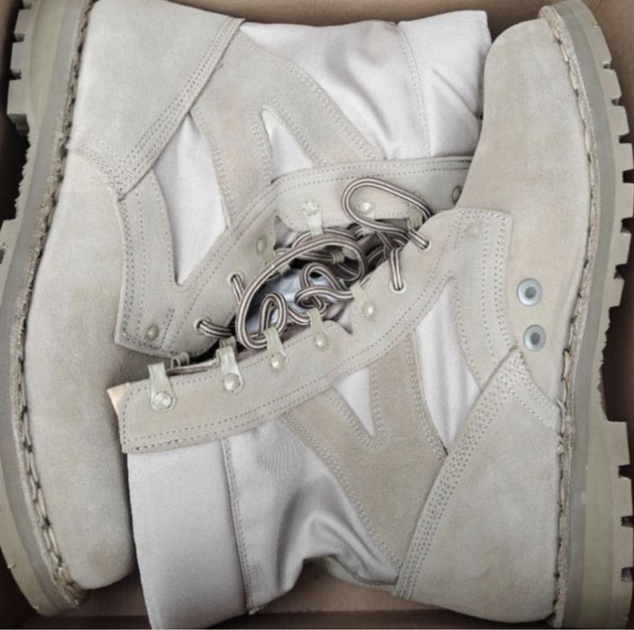 Bocanci piele marimea 44!