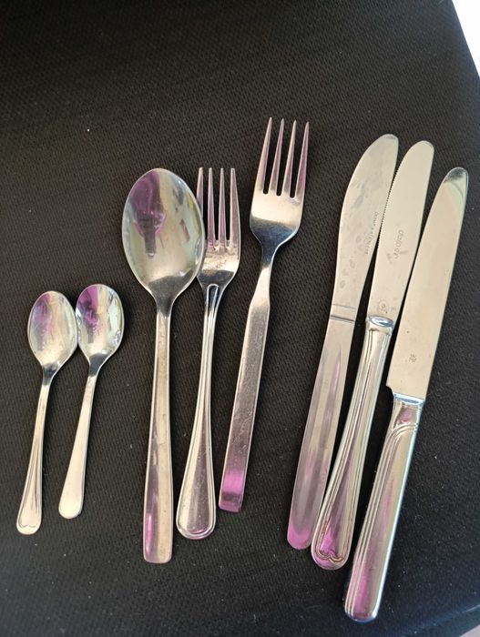 Прибори за хране