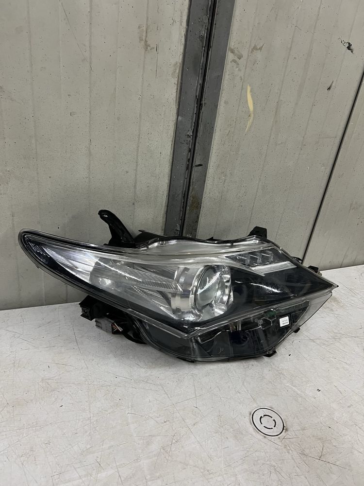 Far dreapta toyota auris 2012 2017