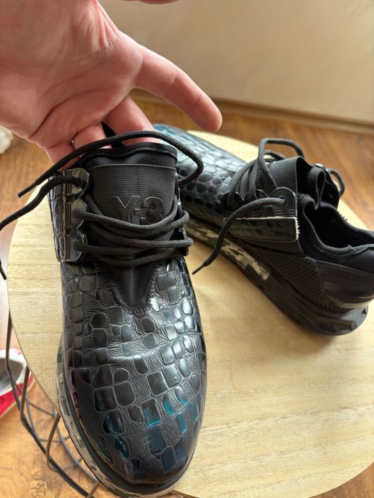 Y-3, обувани са броени пъти без забележки!!!