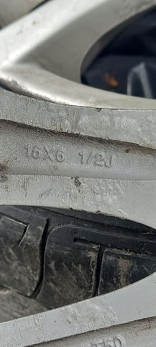 Jante Mazda 195/45 R16