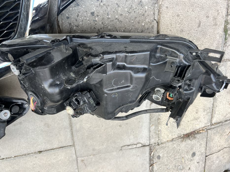 Волан и airbag за БМВ  Фарове / Решетка NISSAN X trail