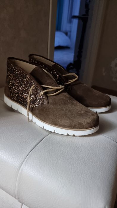 Ботинки и сапоги весенние. Италия