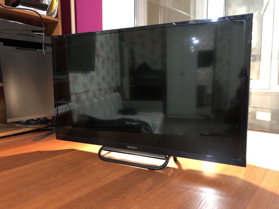 Телевизор LED32 (81см) Sony KDL-32R433B (HD, 1366x768, DVB-T2, HDMIx2)
