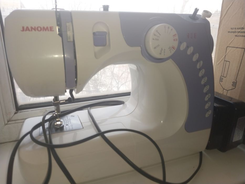 Швейная машина недорого
