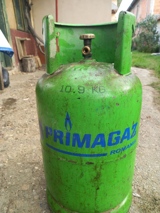 Butelie pentru gaz și arzător tip pirostrii