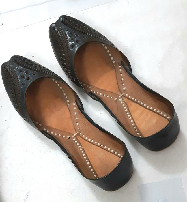 Обувь кожаная Тапочки