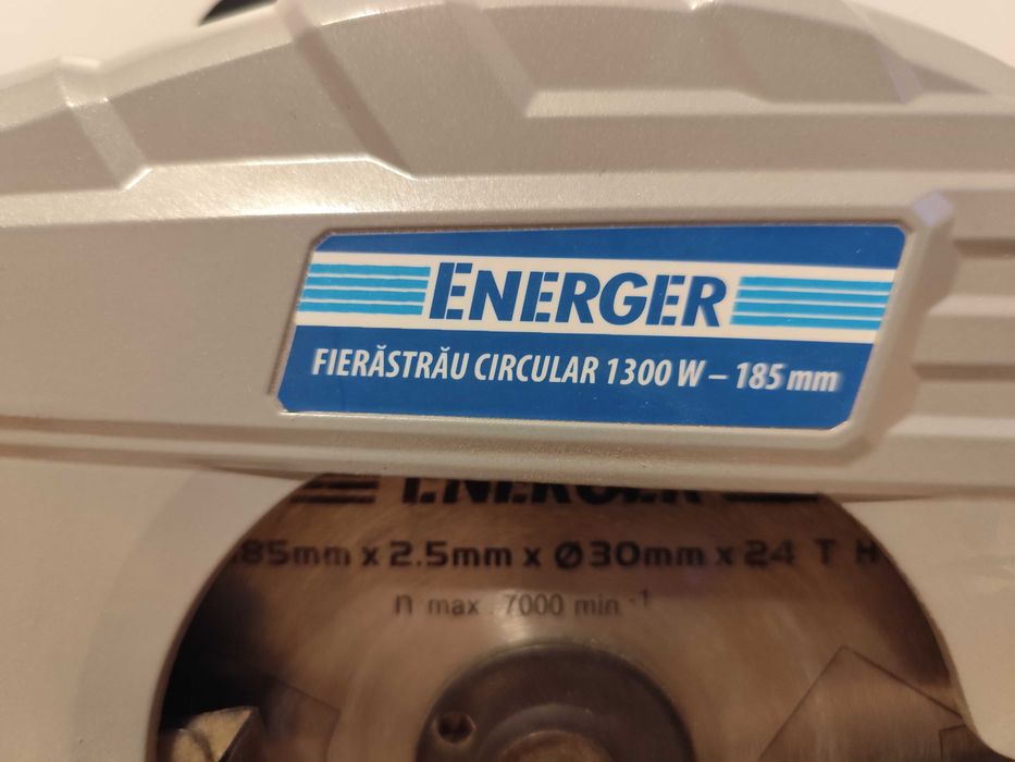 Vând fierăstrău circular