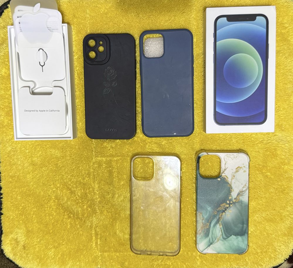 Cutie Iphone 12 mini + huse si folii