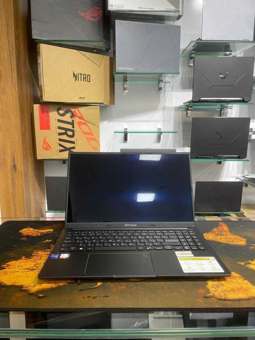 Asus VivoBook 15 OLED Intel Core i7-13700H/16GB/512GB/15,6" FHD OLED