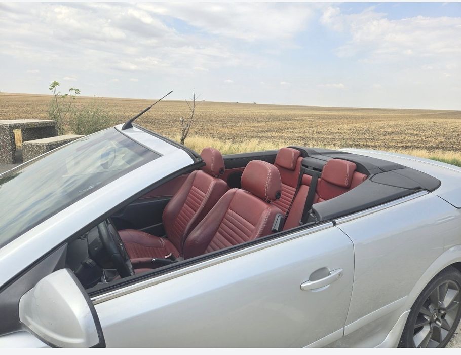 2010 Opel Astra H TwinTop - Start/Stop 1.9CDti