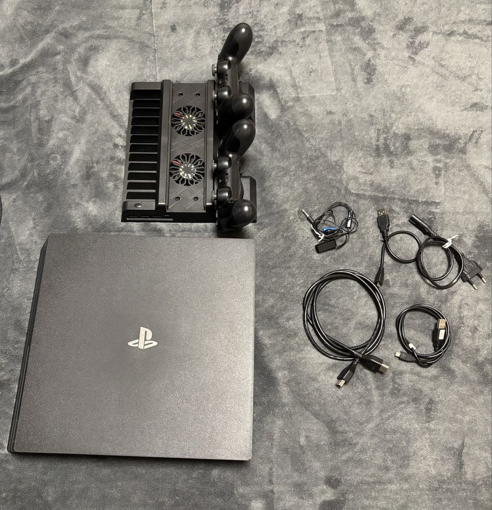 Playstation 4 PRO 1TB