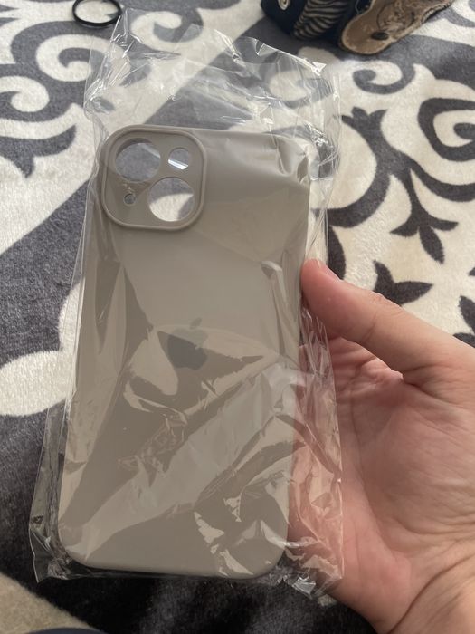 Продам Iphone 13 чехол