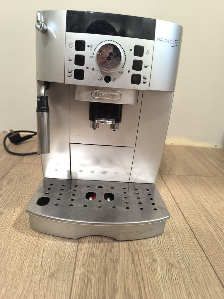 Кафемашини DeLonghi