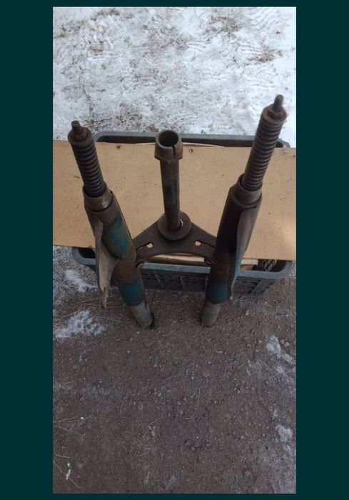 Продам вилку с мотоцикла