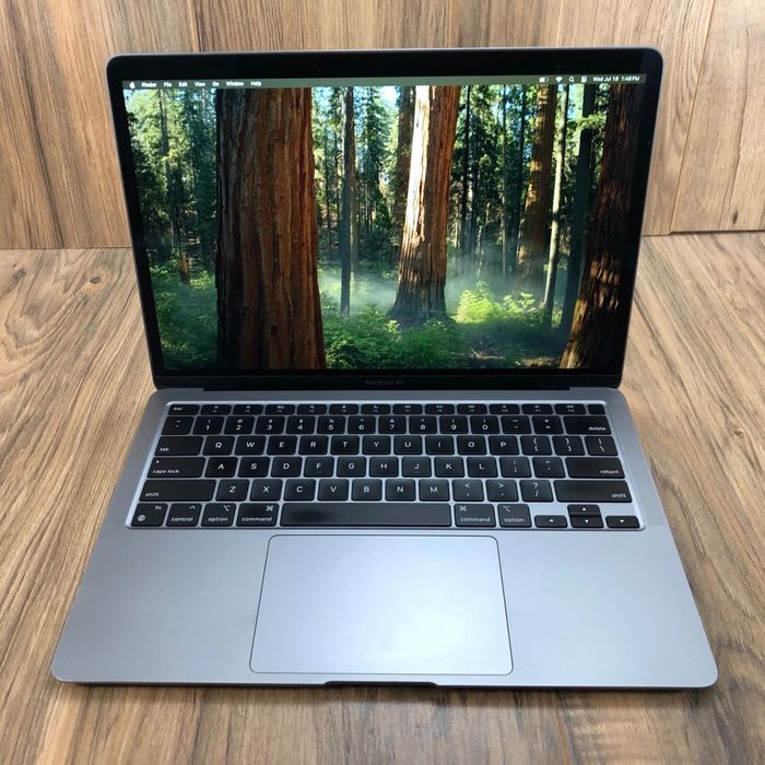 MacBook Air M1 ideal