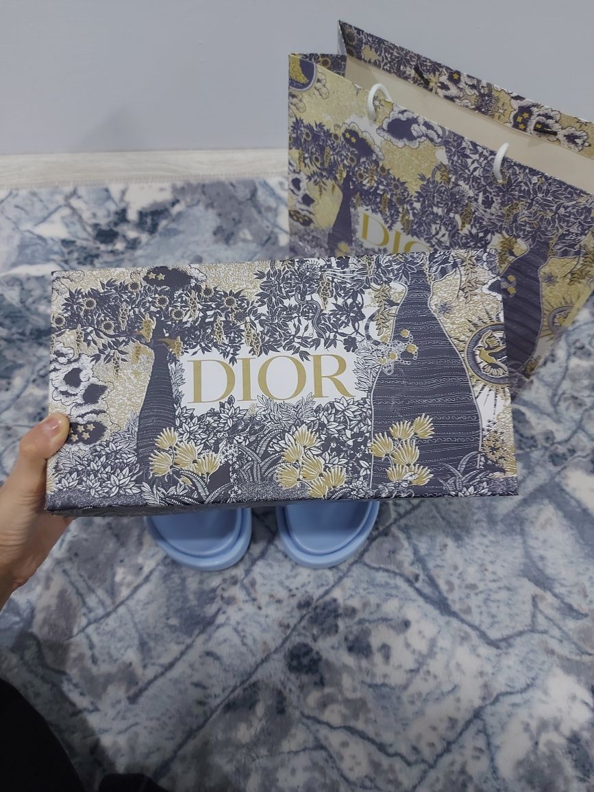 Обувь под Dior, небесно-голубого цвета