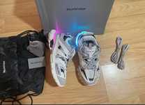 Balenciaga track