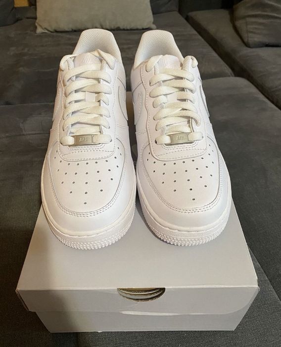 Air Force 1 low,triple white