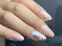 Unghii cu gel / oja semipermanenta