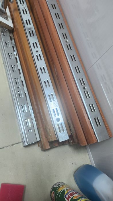 Продам вешала и гусаки