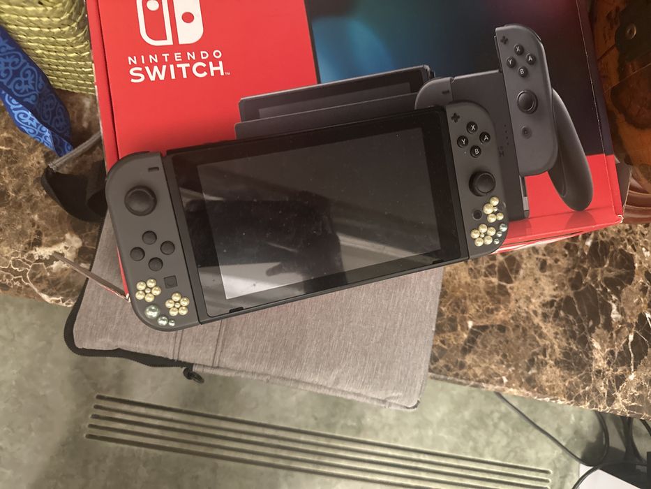 Ниндендо свитч  2017 года