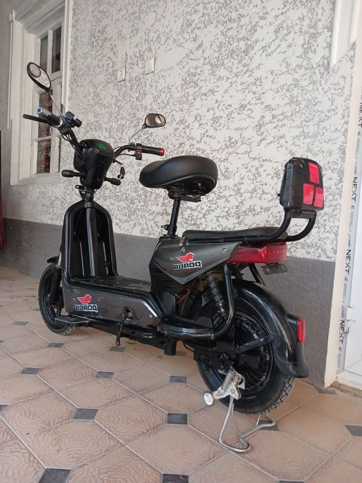 Skuter sotiladi bez akumlator