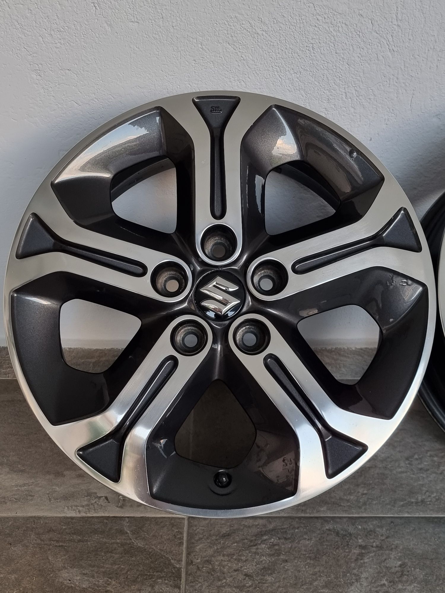 17" Оригинални джанти Suzuki Vitara 5×114.3 6.5J ET50