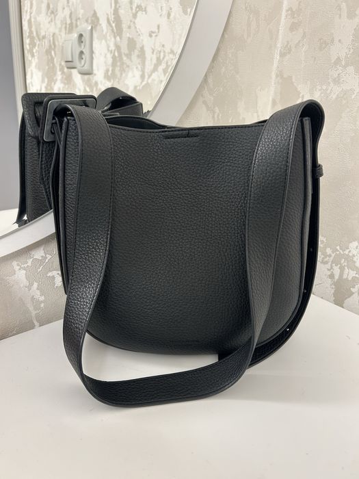 Сумка черная в хорошем сотоянии