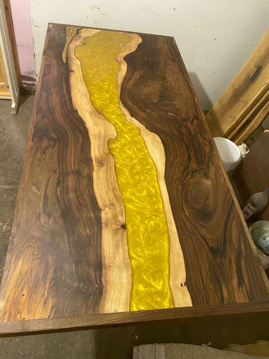 Mese cu rasina epoxidica