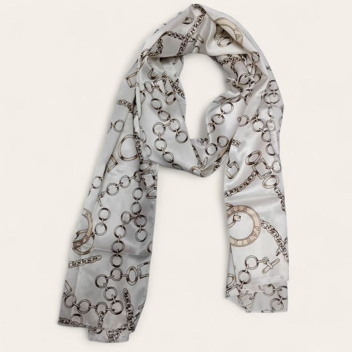 Ликвидация на шалове, шапки и компликти