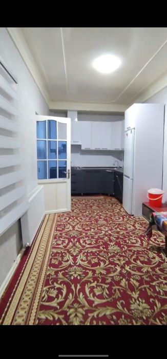 Ижарага участка берилади  самарканд дарвоза 3 хона  4сотик ер  600&