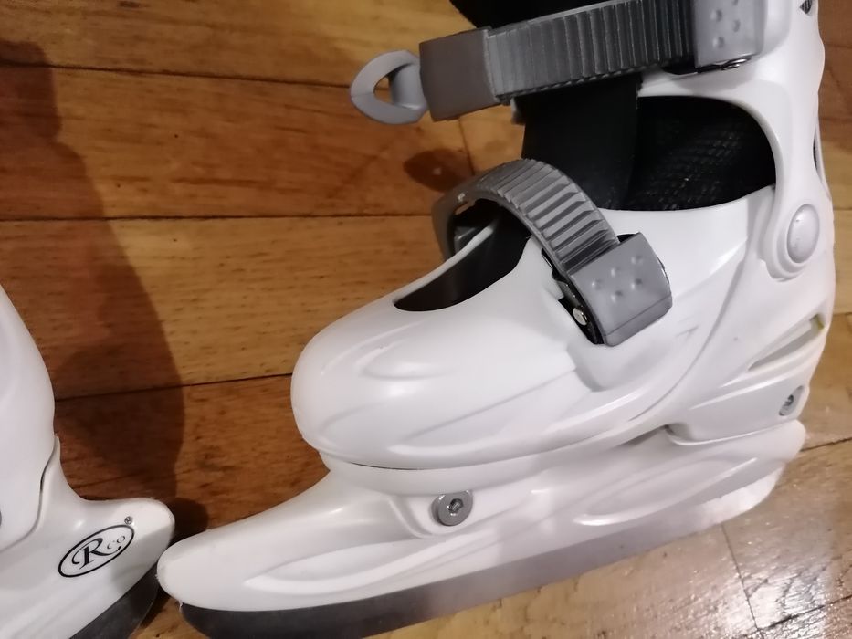 Patine  reglabile copii marime31-33,RCO Sport,preț 99ei
