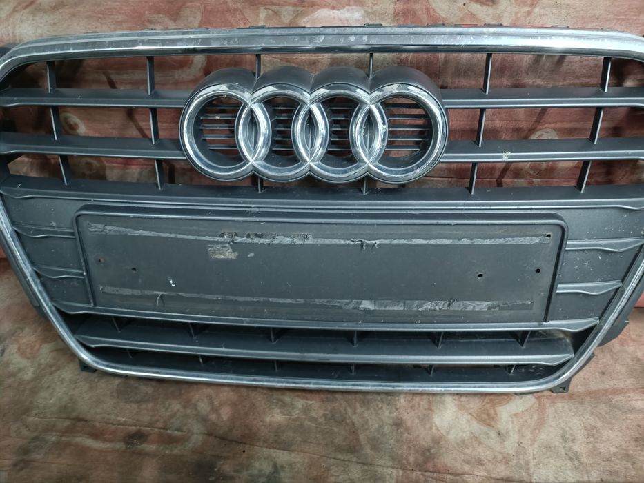 Решетки за ауди А4 Б8.5