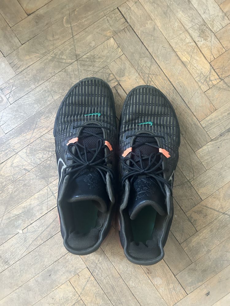 Nike Lebron Witness 6