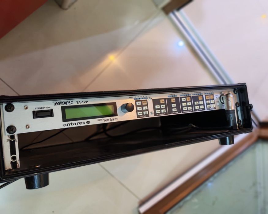 TASCAM TA-1V aproape nou