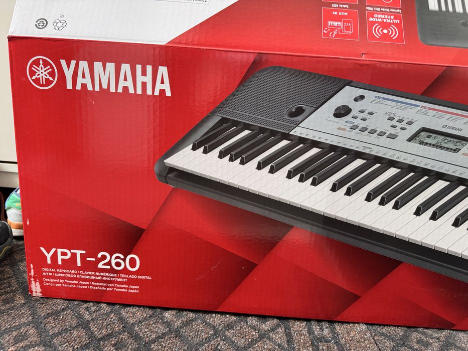 Електронно пиано Yamaha YPT - 260.