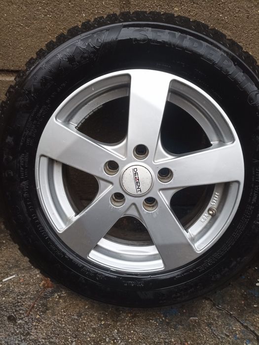 Нови Зимни гуми 195 65 15 с джанти