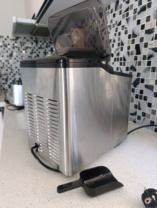 Ледогенератор Машина за лед ProfiCook PC-EWB 1253 неръждаема стомана