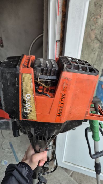 Motocoasa flymo maxi trim