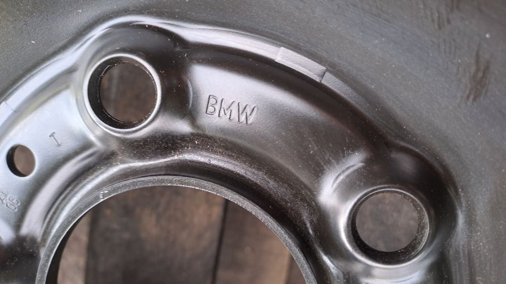 Патерица 16" 5Х120мм БМВ/ 5x120mm BMW 1 и 3 серия