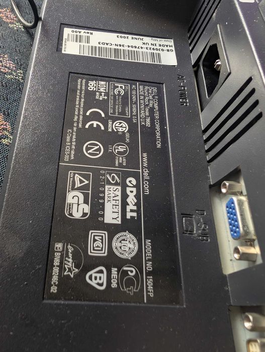 15" Монитор Dell UltraSharp