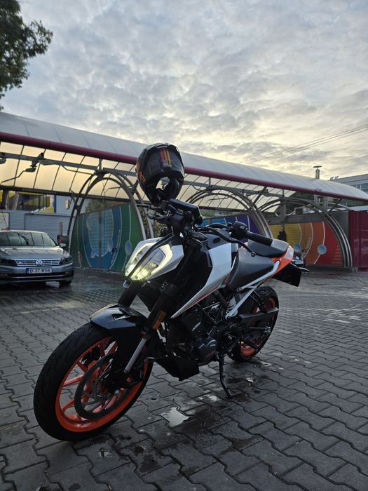 KTM Duke 125 2023