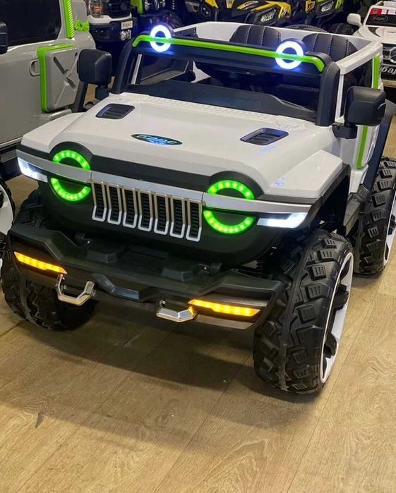 Детский электромобил